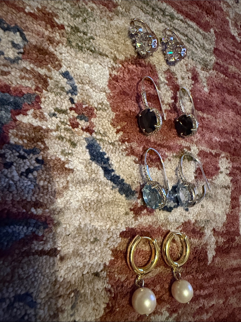 Assorted Women’s Earring Set – Gold Pearl, Black, Clear & Iridescent Styles